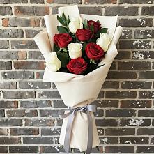 Букет цветов из:  Розы #REPLACE_PRED# Вихоревке
