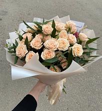 Букет Кремовые розы Латте в Вихоревке