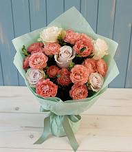 Букет цветов из:  Розы #REPLACE_PRED# Вихоревке