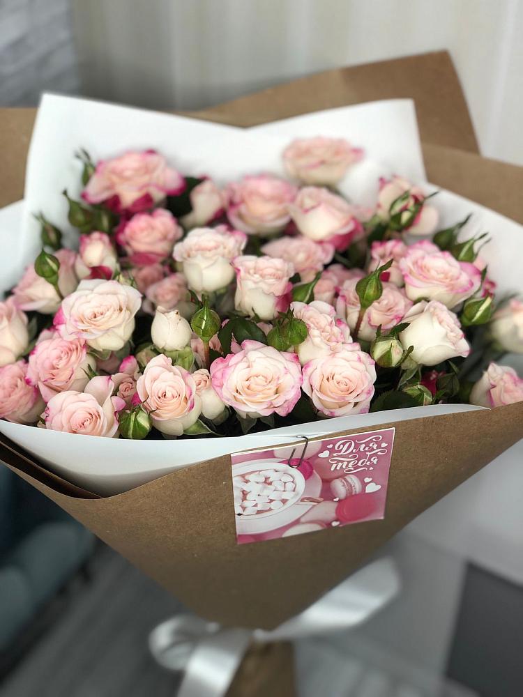 Букет цветов из: Розы в Вихоревке