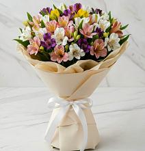 Букет цветов из:  Альстромерии #REPLACE_PRED# Вихоревке