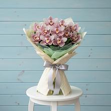 Букет цветов из:  Орхидеи и Розы в Вихоревке